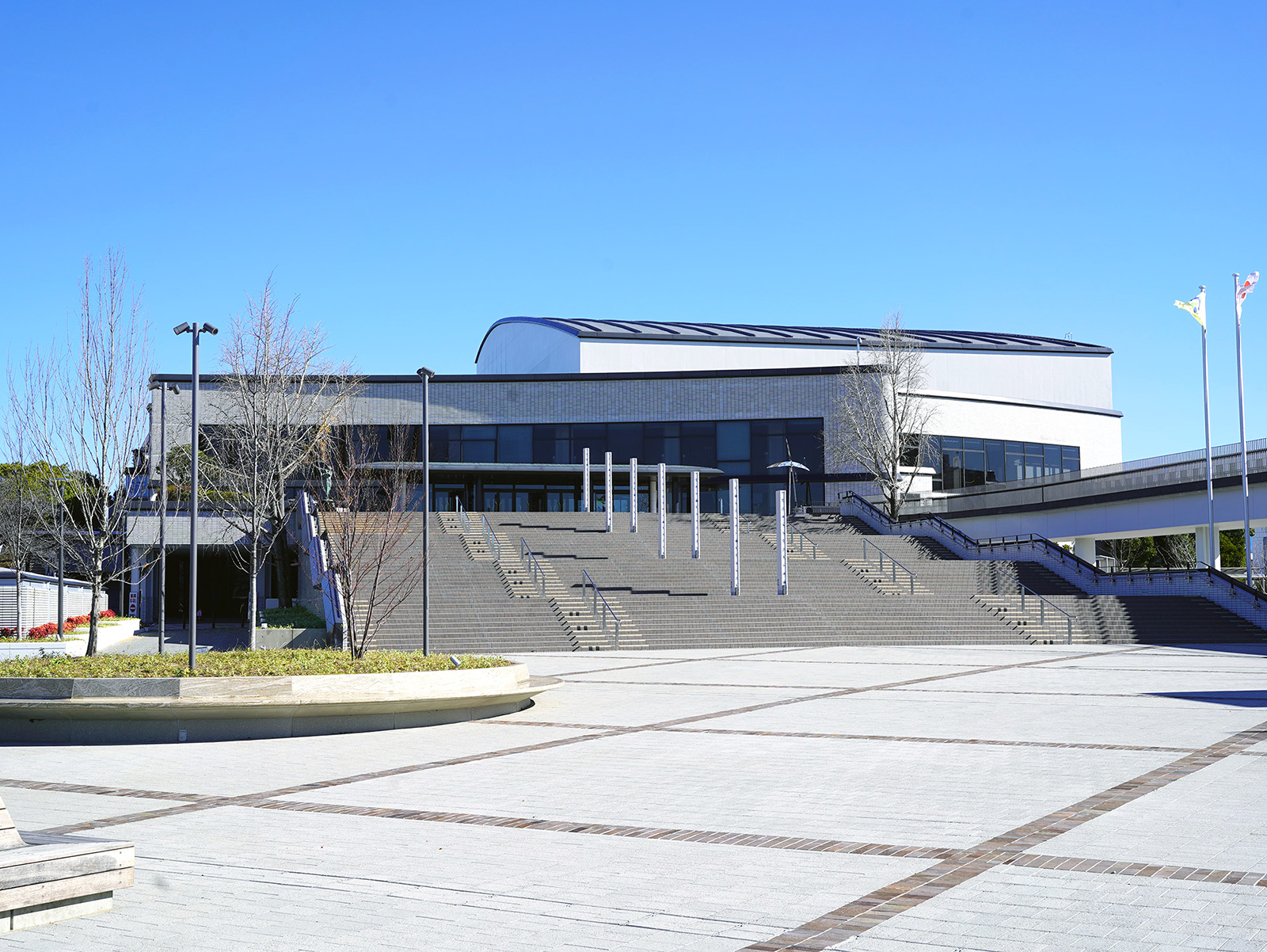 佐賀市文化会館大ホール舞台調光操作卓設備更新工事